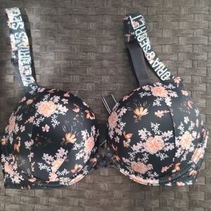 Victoria’s Secret Bombshell bra 32c